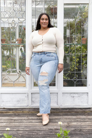 Peacekeeper_long_sleeve_button_down_cardigan_knit_beige cream curvy